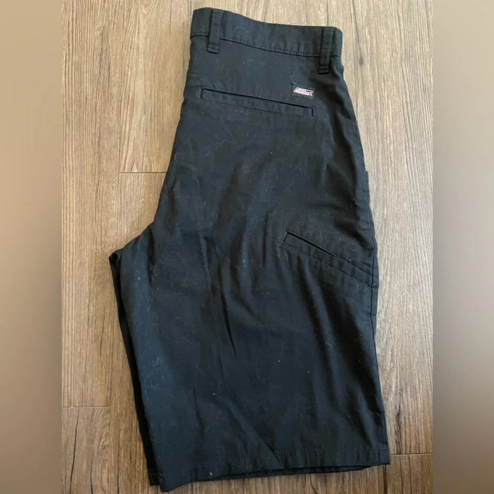 Dickie Shorts - Picture 3 of 4